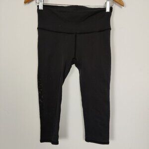 Lululemon Athletica Women's Cropped Leggings Size 4 Black Mesh Activewear Sporty
